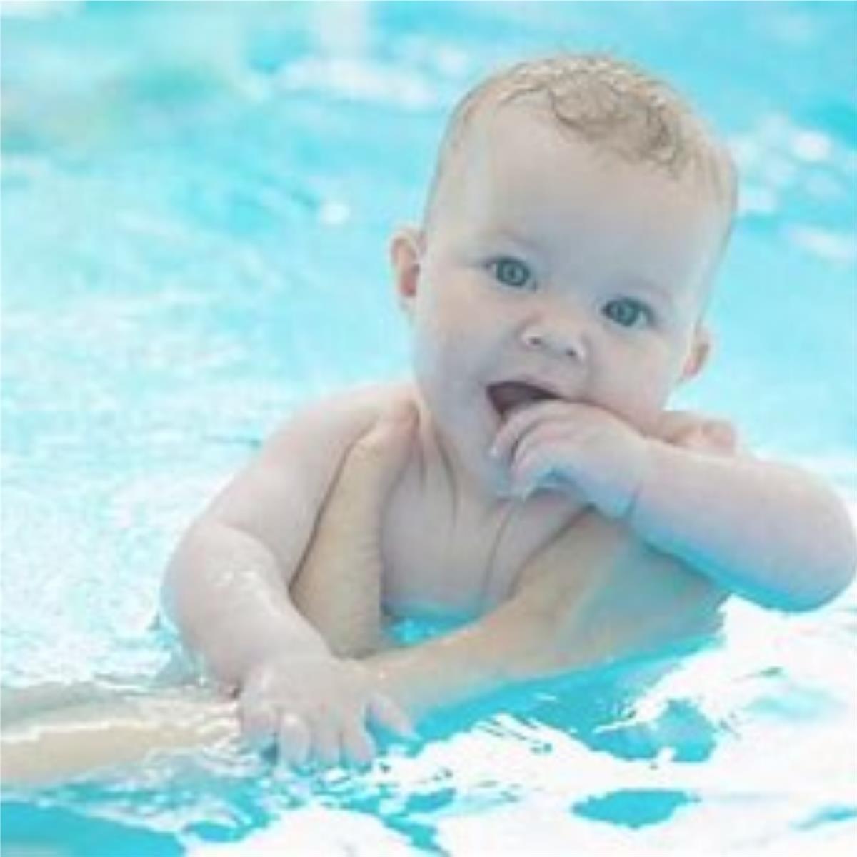 AQUANATAL - postnatale yoga in het water MET BABY - SESSIE zaterdag 4 MEI 2024 @ DILBEEK
